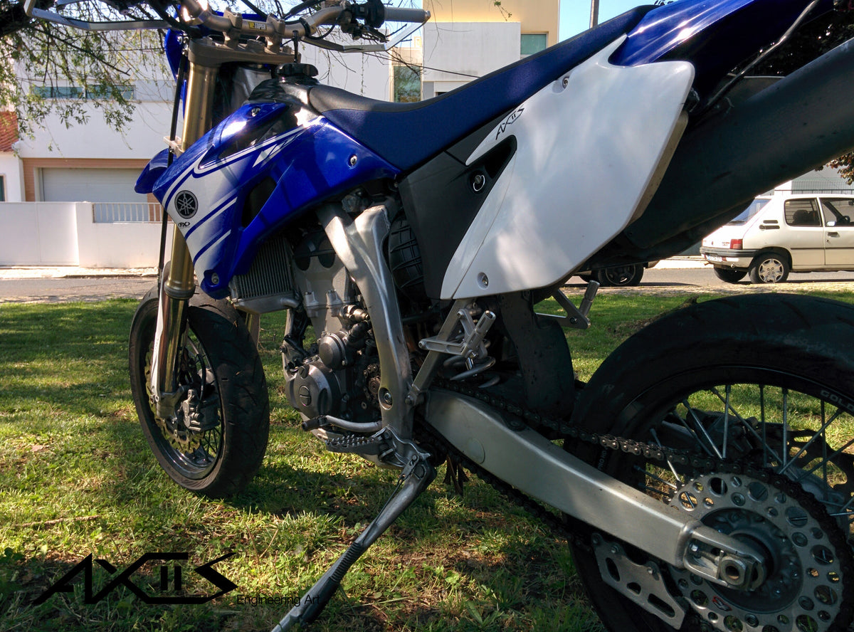 Wr250r passenger pegs discount